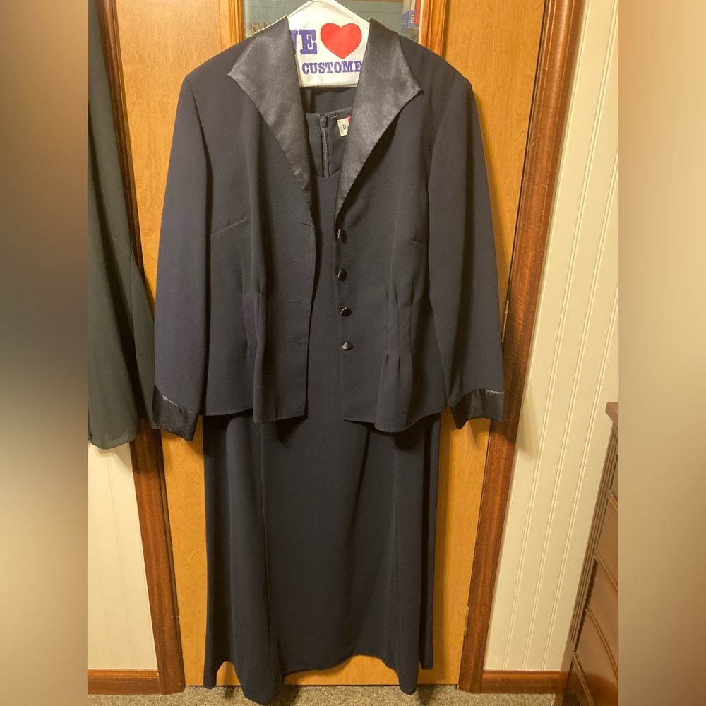 Dani and Nicole women’s dress size 18w
